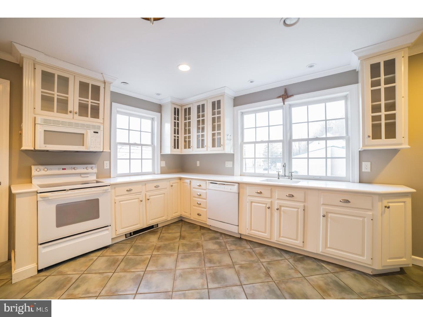 4734 River Road New Hope, PA 18938 - Photo 9 of 25 Kitchen