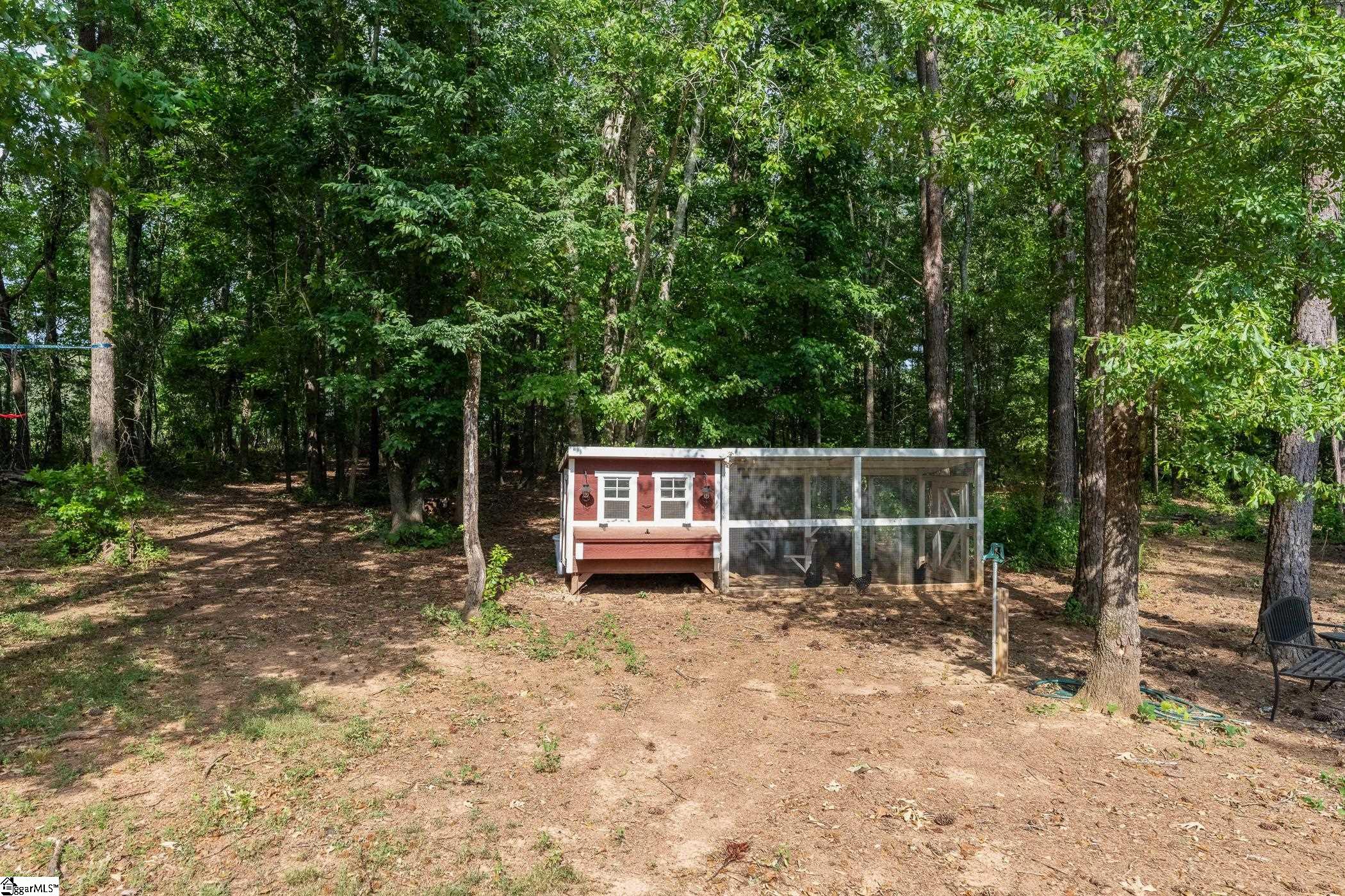 422 Oak Hill Road Belton, SC 29627 - Photo 4 of 50