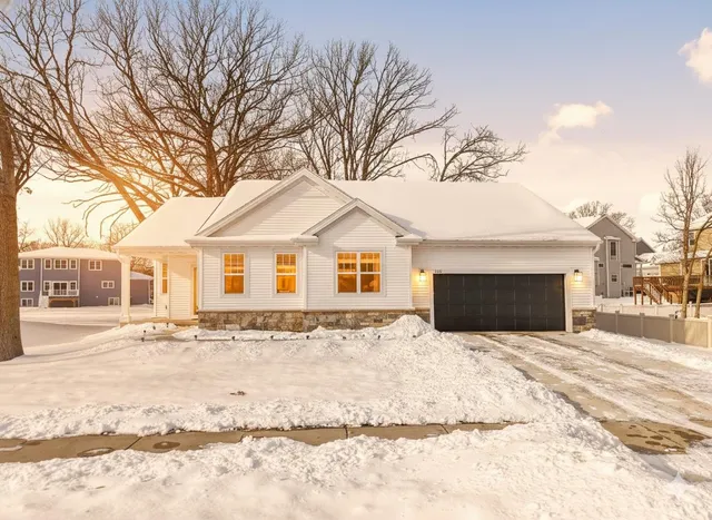 $684,900 | 1182 O'Keeffe Avenue, Sun Prairie, WI 53590