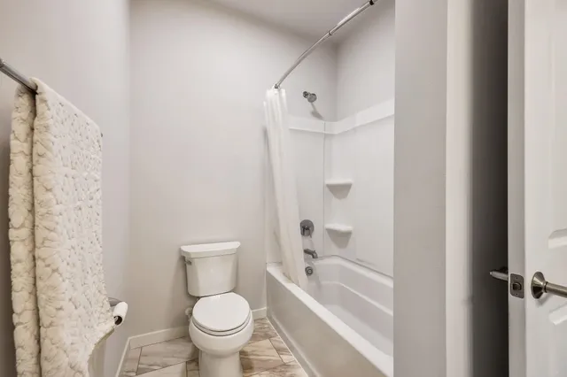 $699,900 | 1182 O'Keeffe Avenue, Sun Prairie, WI 53590