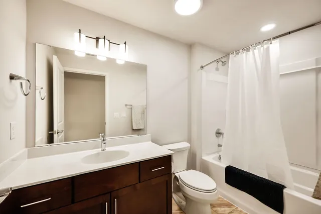 $699,900 | 1182 O'Keeffe Avenue, Sun Prairie, WI 53590