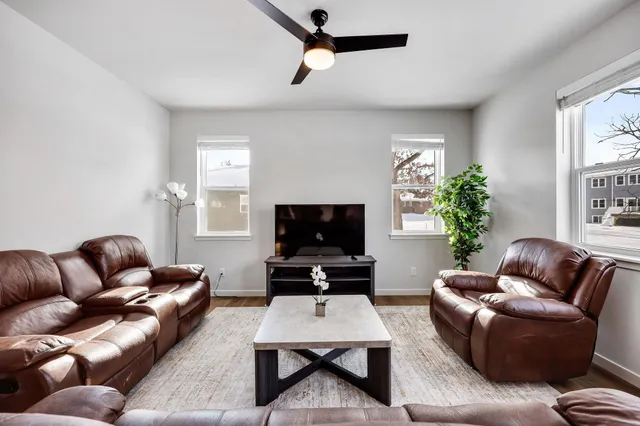 $699,900 | 1182 O'Keeffe Avenue, Sun Prairie, WI 53590