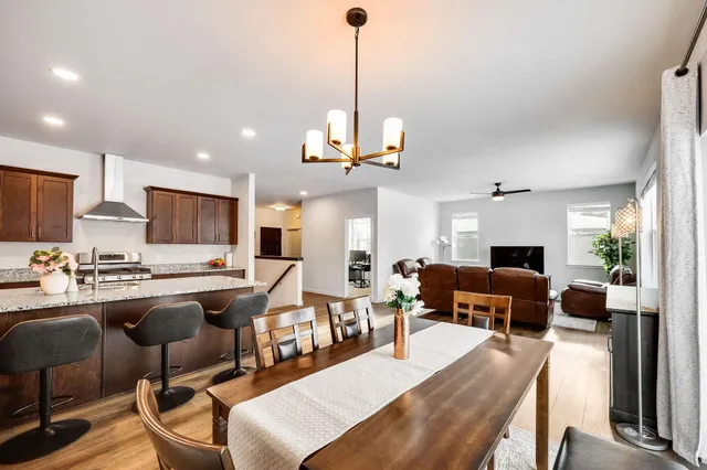 $699,900 | 1182 O'Keeffe Avenue, Sun Prairie, WI 53590