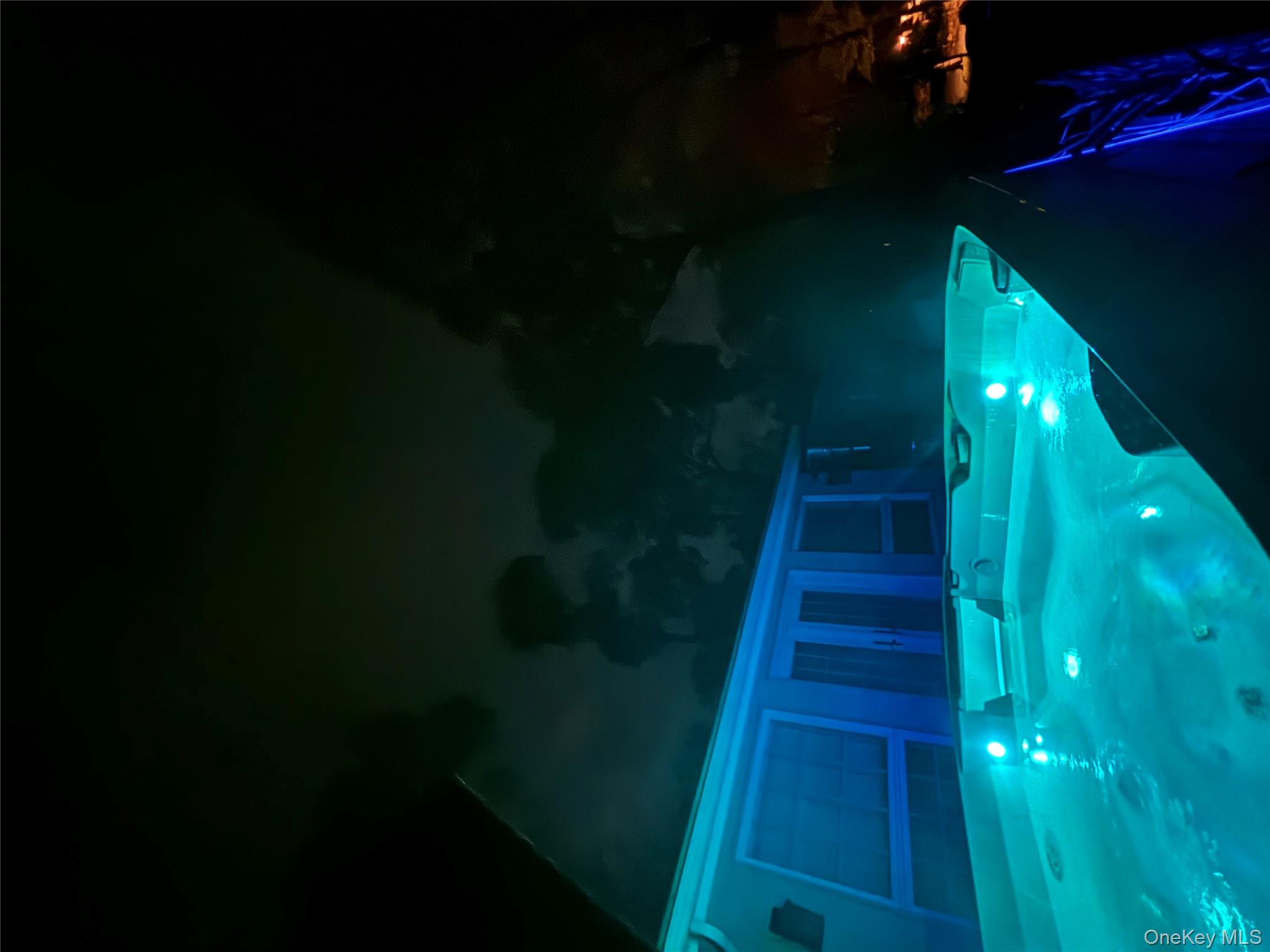 101 Hickory Hill Road Tappan, NY 10983 - Photo 30 of 40 a backyard of a house