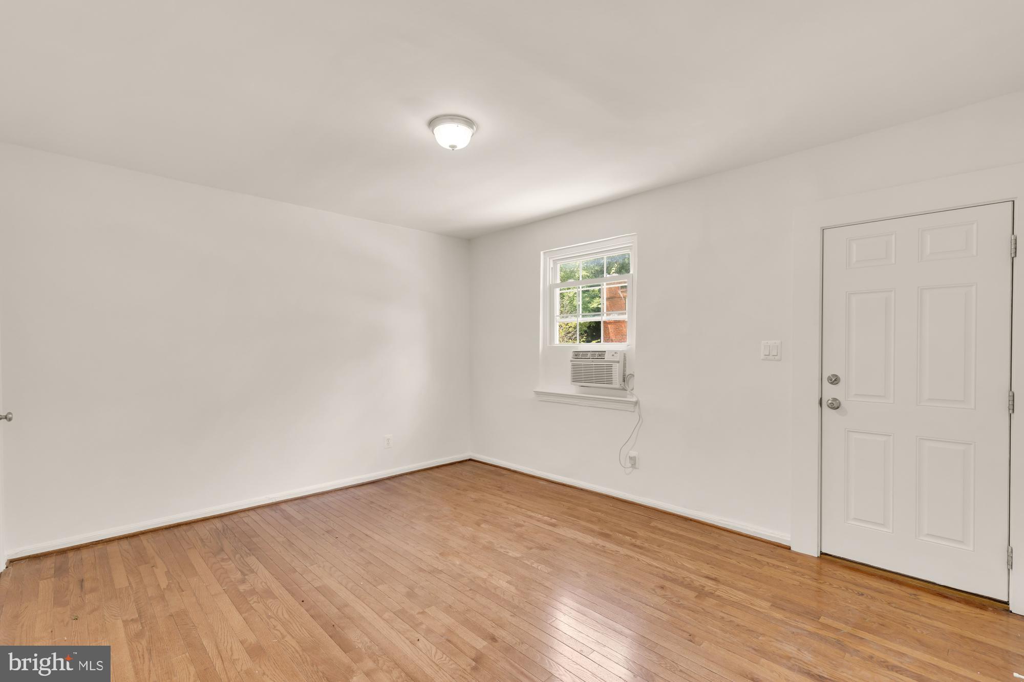 1105 16th Street Northeast Washington, DC 20002 - Photo 18 of 33