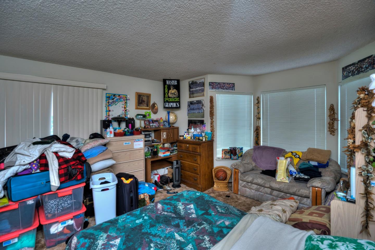481 Lincoln Circle Millbrae, CA 94030 - Photo 15 of 24 a room with furniture a rug and a window