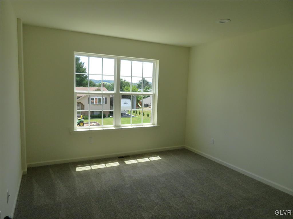 3146 High Hill Road Slatington, PA 18080 - Photo 16 of 18 Gallery Image 16