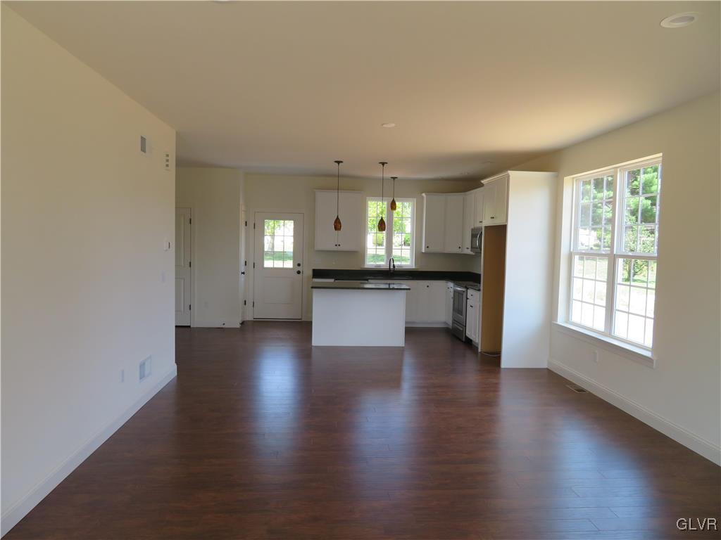 3146 High Hill Road Slatington, PA 18080 - Photo 3 of 18 Gallery Image 3