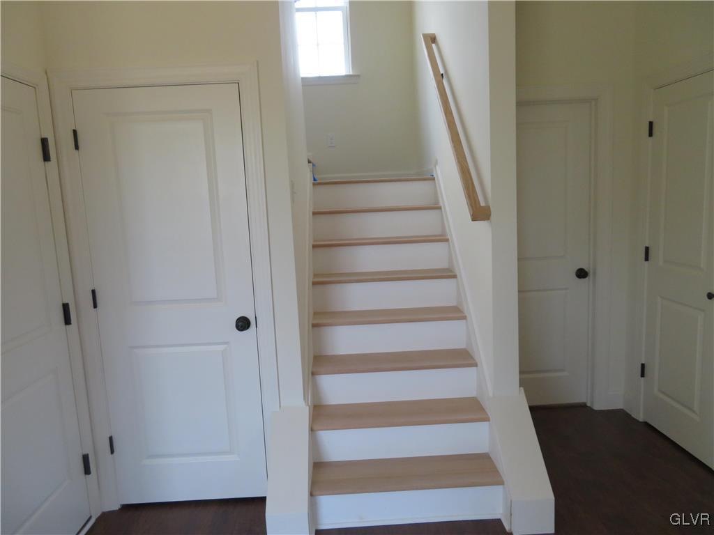 3146 High Hill Road Slatington, PA 18080 - Photo 7 of 18 Gallery Image 7