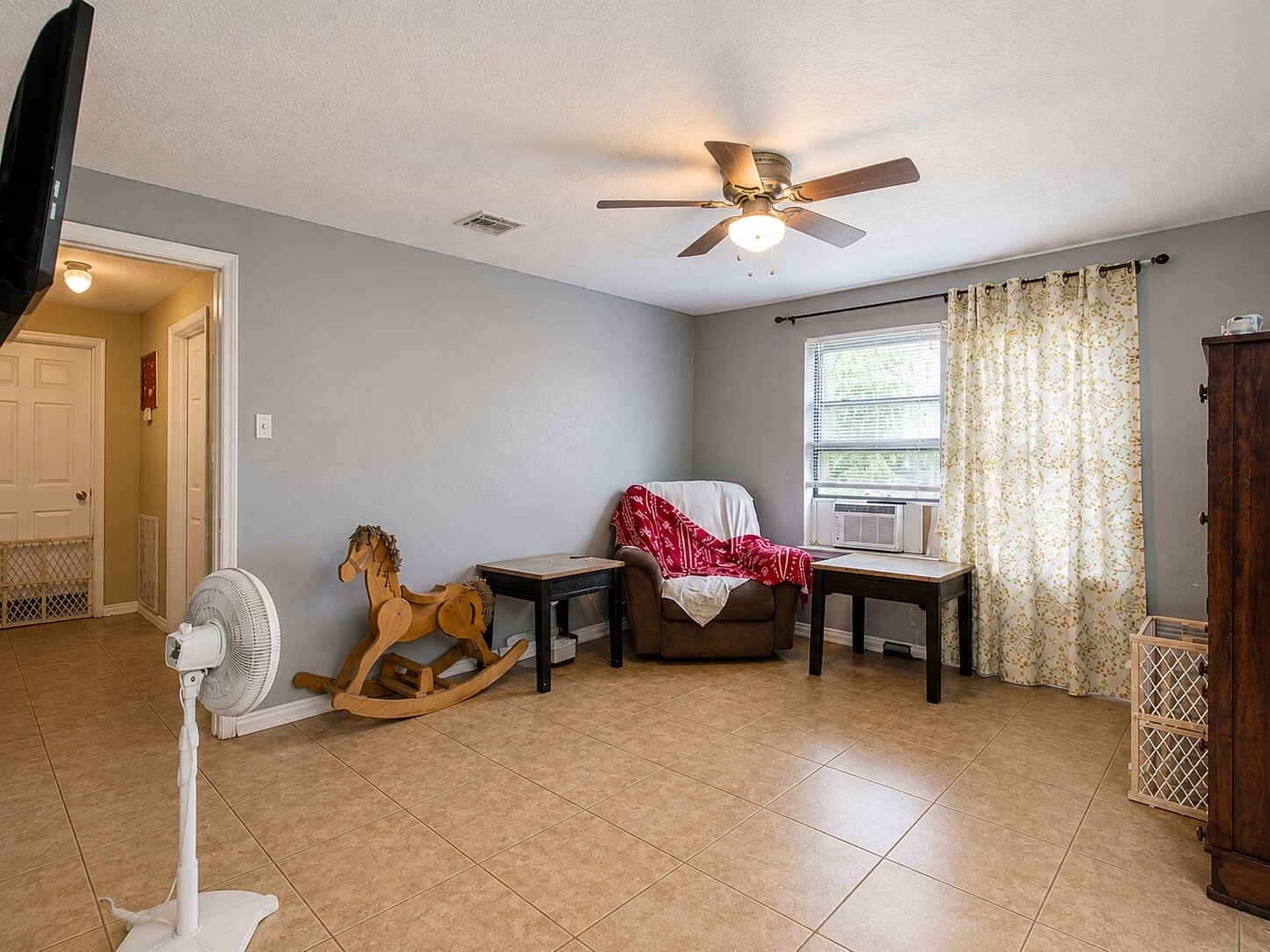 1246 Drymalla Road Cat Spring, TX 78933 - Photo 15 of 38