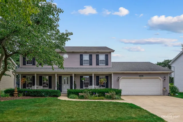 $625,000 | 1628 Westminster Drive, Naperville, IL 60563