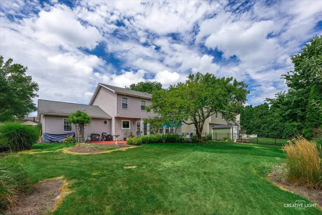 $625,000 | 1628 Westminster Drive, Naperville, IL 60563