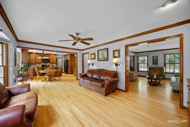 $625,000 | 1628 Westminster Drive, Naperville, IL 60563