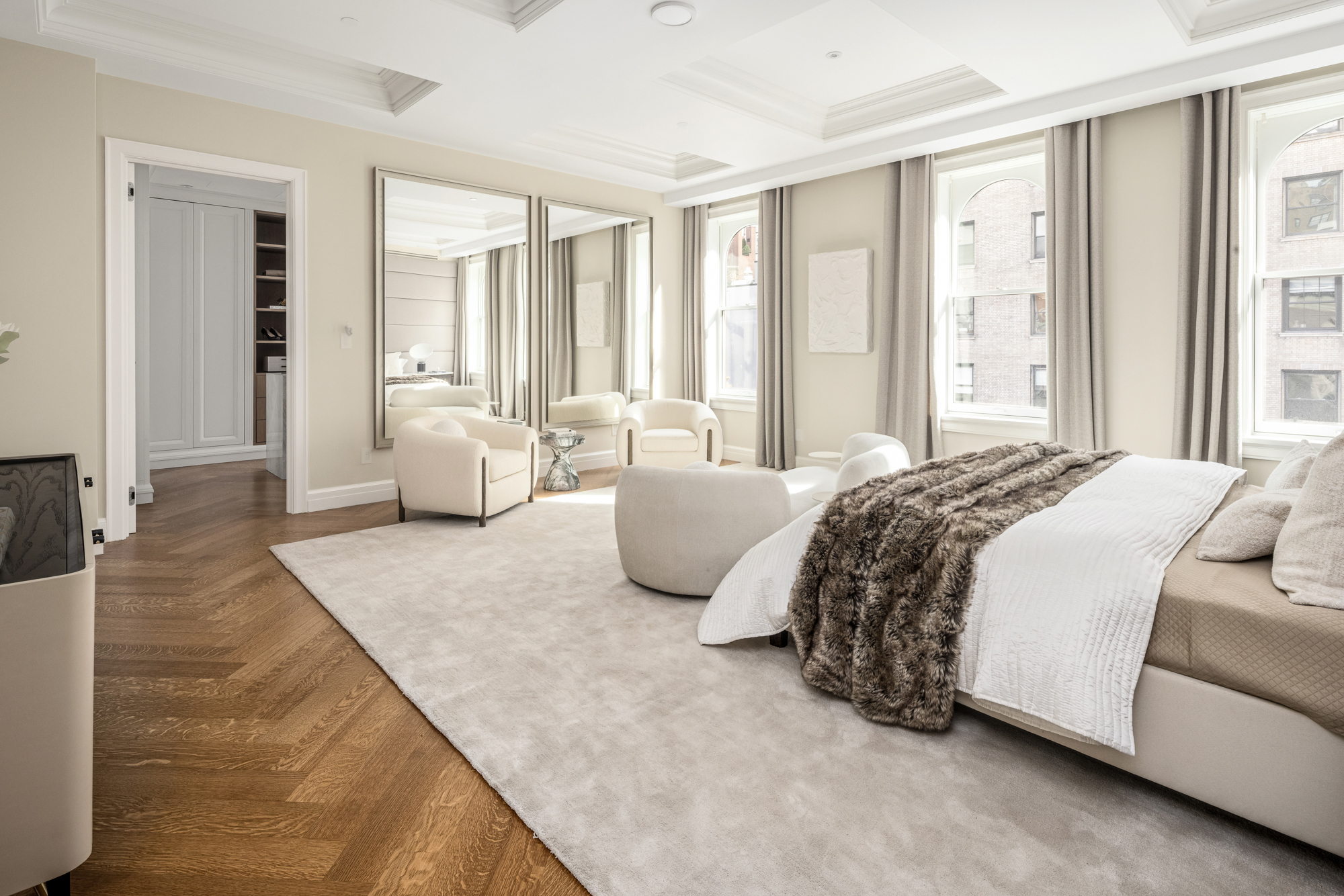 133 East 73rd Street, Unit PH Manhattan, NY 10021 - Photo 11 of 37