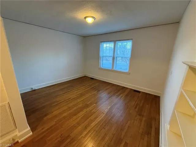 $1,025 | 1416 Glade Street Northwest, Unit 2, Winston-Salem, NC 27101