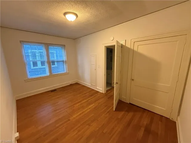 $1,025 | 1416 Glade Street Northwest, Unit 2, Winston-Salem, NC 27101