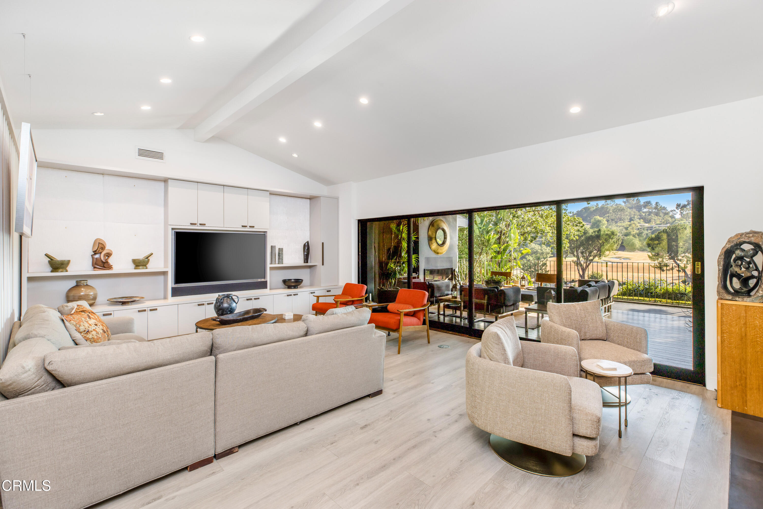 1240 Chateau Road Pasadena, CA 91105 - Photo 15 of 45 JCN_7426