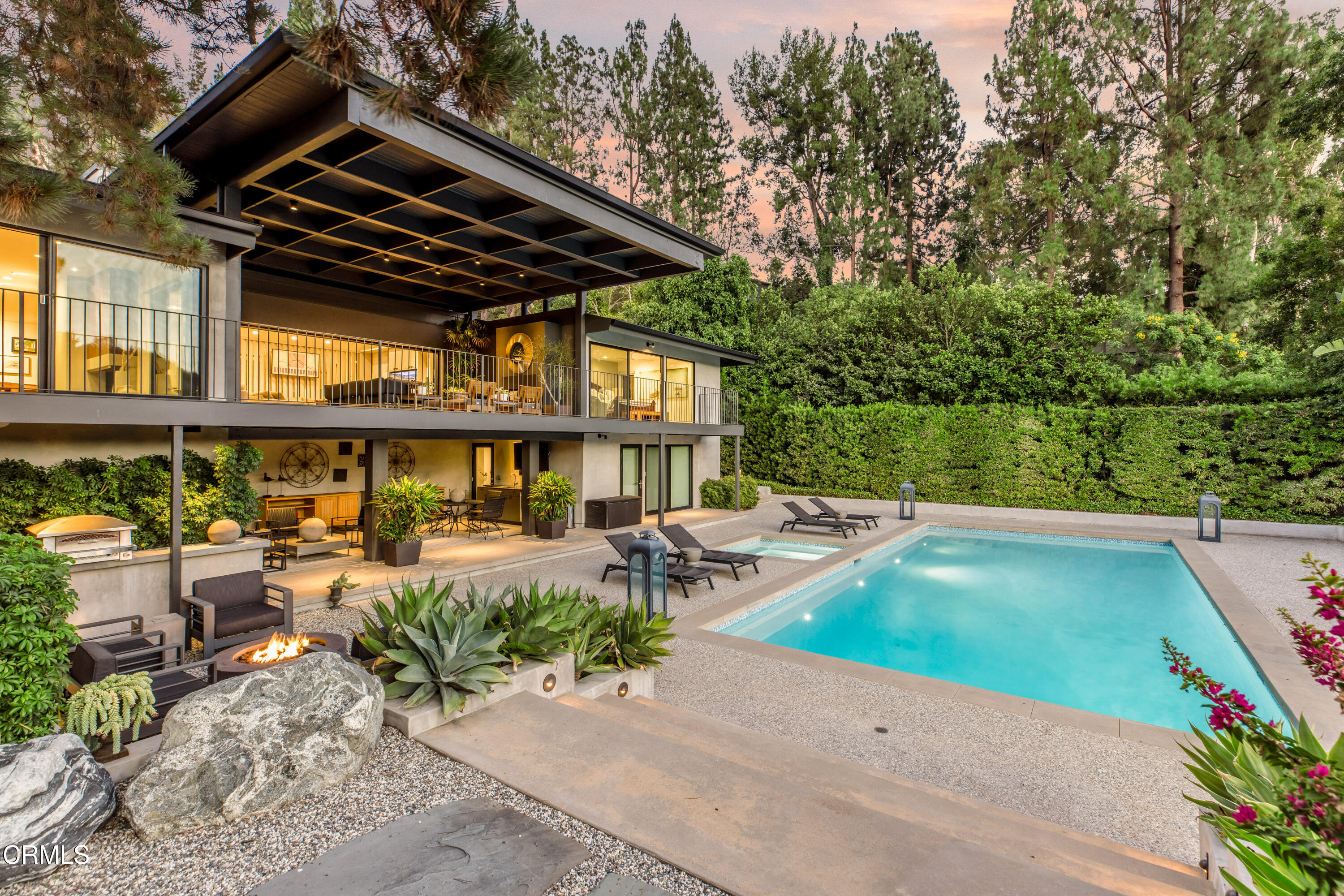 1240 Chateau Road Pasadena, CA 91105 - Photo 5 of 45 JCN_8082