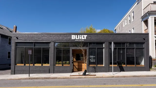 a view of a building entrance