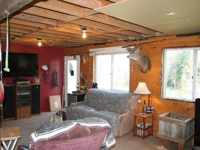 4154 M Deer Creek Road Valley, WA 99181 - Photo 5 of 19 Gallery Image 5