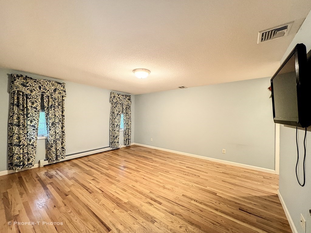 126 Mountainview Road East Longmeadow, MA 01028 - Photo 33 of 41 Gallery Image 33