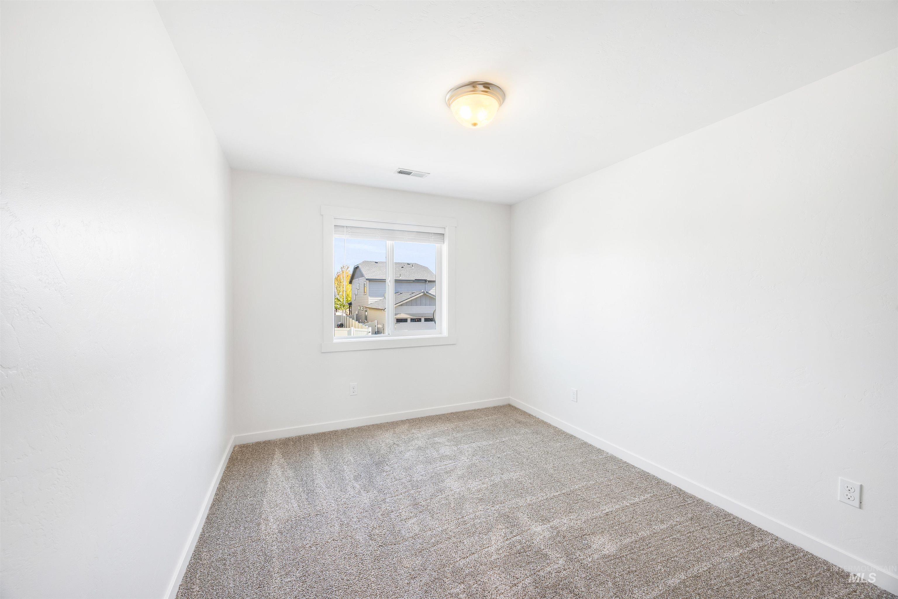 7966 South Indigo Ridge Avenue Boise, ID 83716 - Photo 22 of 34