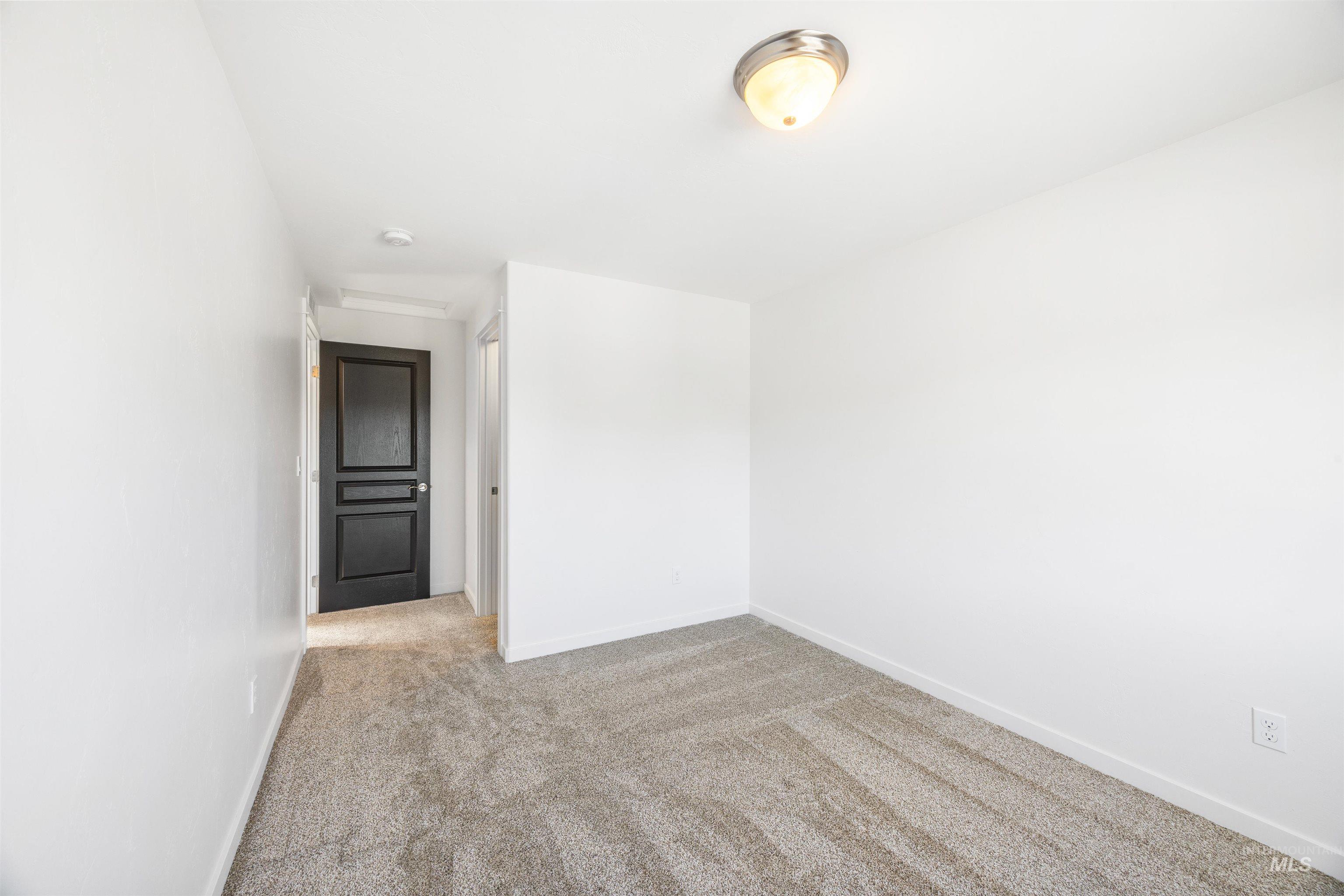 7966 South Indigo Ridge Avenue Boise, ID 83716 - Photo 25 of 34