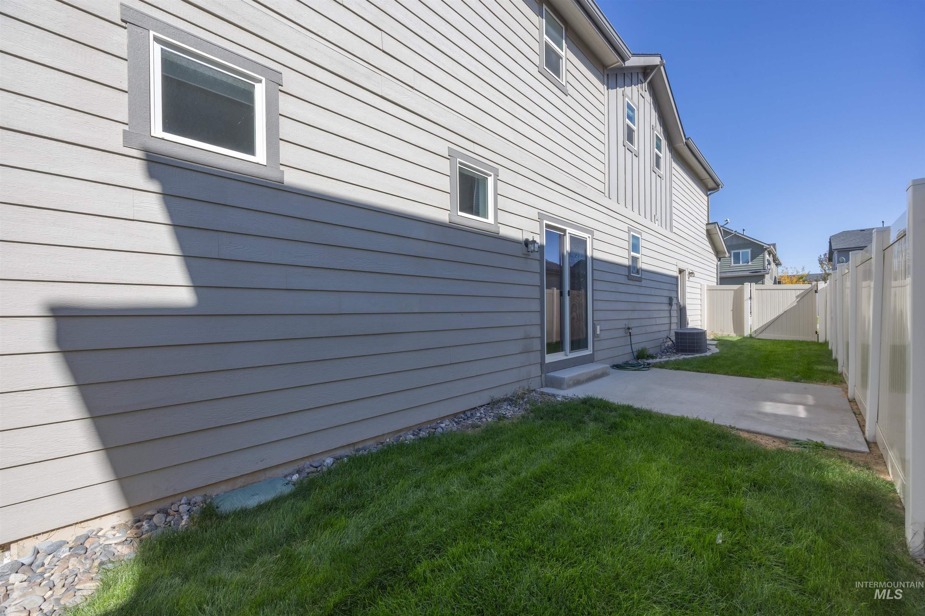 7966 South Indigo Ridge Avenue Boise, ID 83716 - Photo 28 of 34