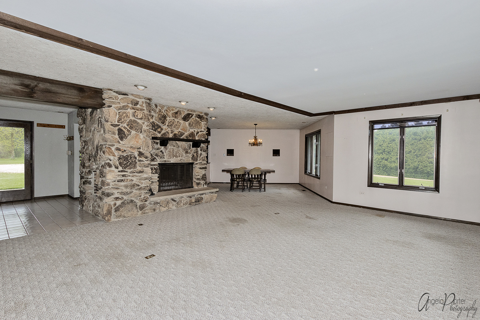 9920 Voss Road Marengo, IL 60152 - Photo 14 of 41 a view of a livingroom with a fireplace