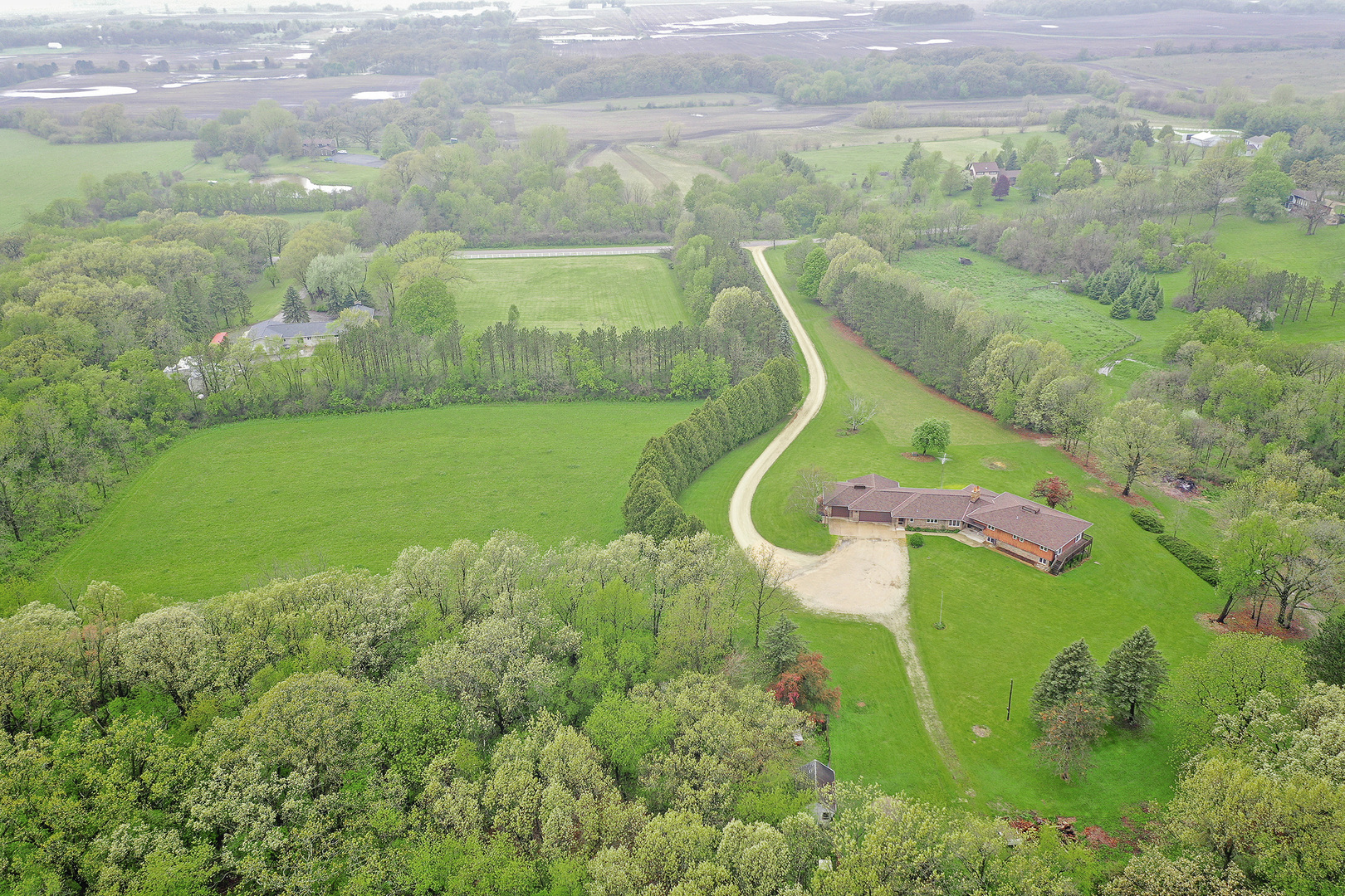 9920 Voss Road Marengo, IL 60152 - Photo 40 of 41 an aerial view of a