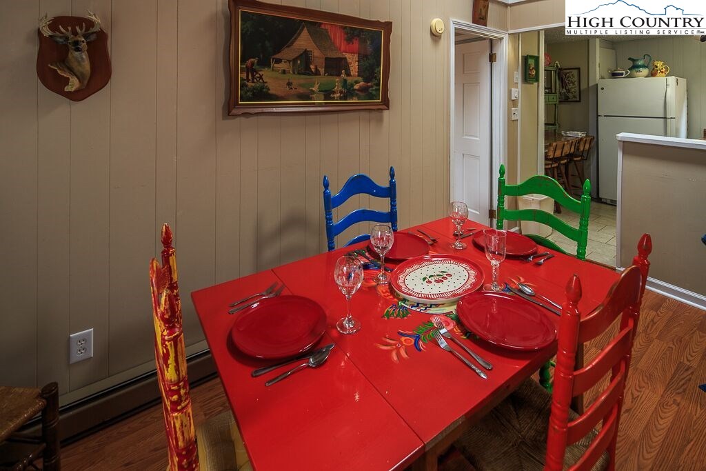 116 Hawthorne Road Beech Mountain, NC 28604 - Photo 10 of 37