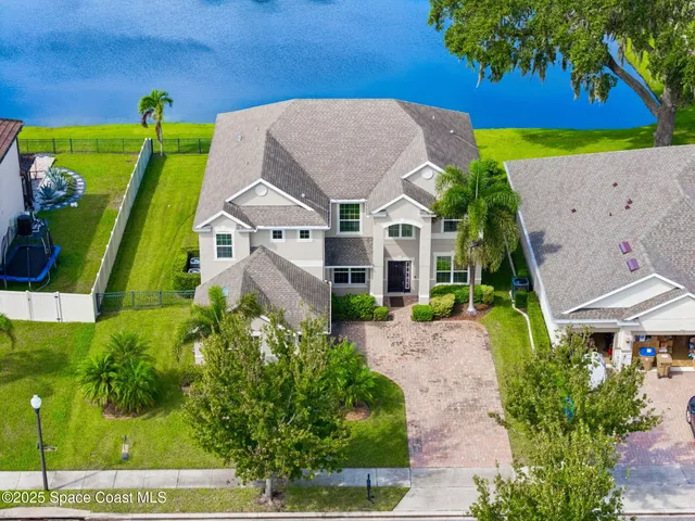 $699,990 | 1620 Lake Pkwy Drive, St. Cloud, FL 34771