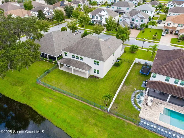 $699,990 | 1620 Lake Pkwy Drive, St. Cloud, FL 34771