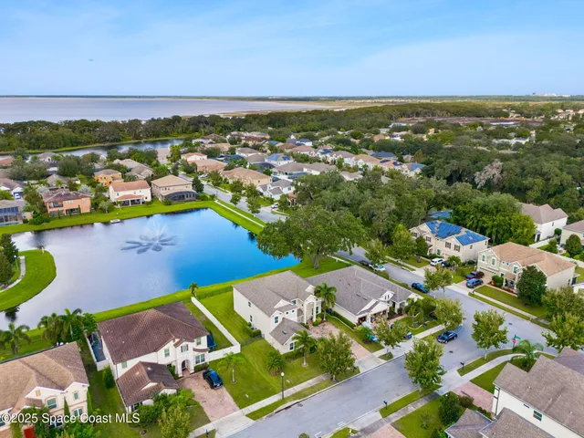 $699,990 | 1620 Lake Pkwy Drive, St. Cloud, FL 34771