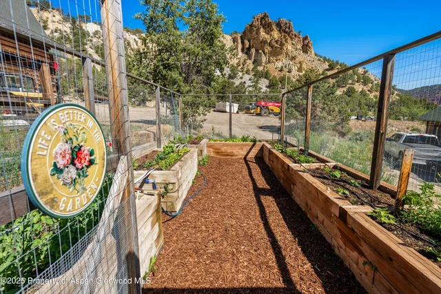 $6,495,000 | 1655 County Road 109, Glenwood Springs, CO 81601