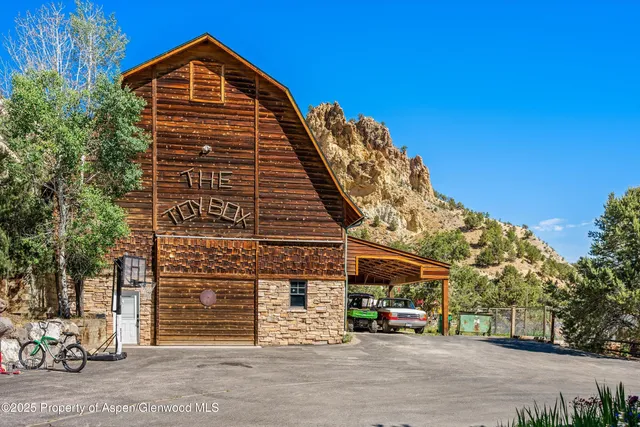 $6,495,000 | 1655 County Road 109, Glenwood Springs, CO 81601
