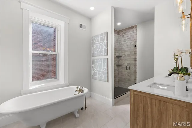 $599,000 | 3872 Humphrey Street, St. Louis, MO 63116