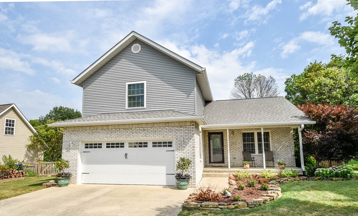 1207 Marigold Road Bloomington, IN 47401 - Photo 1 of 26 Gallery Image 1