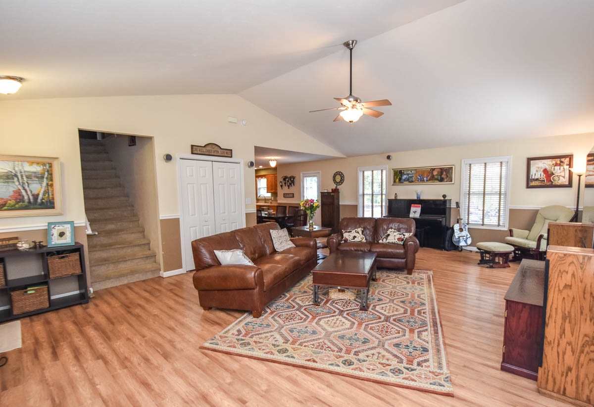 1207 Marigold Road Bloomington, IN 47401 - Photo 6 of 26 Gallery Image 6