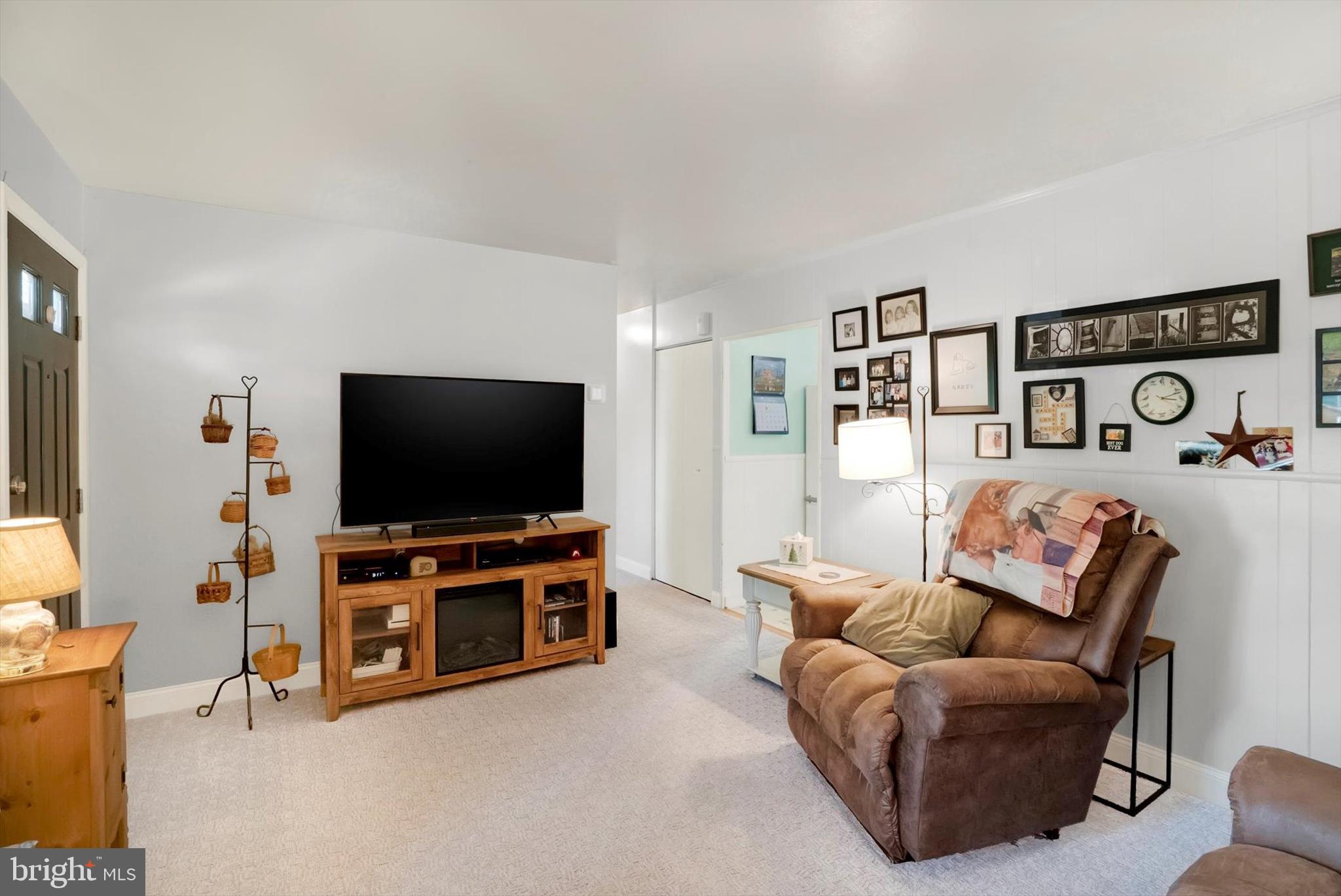 5180 Camp Meeting Road Center Valley, PA 18034 - Photo 4 of 19