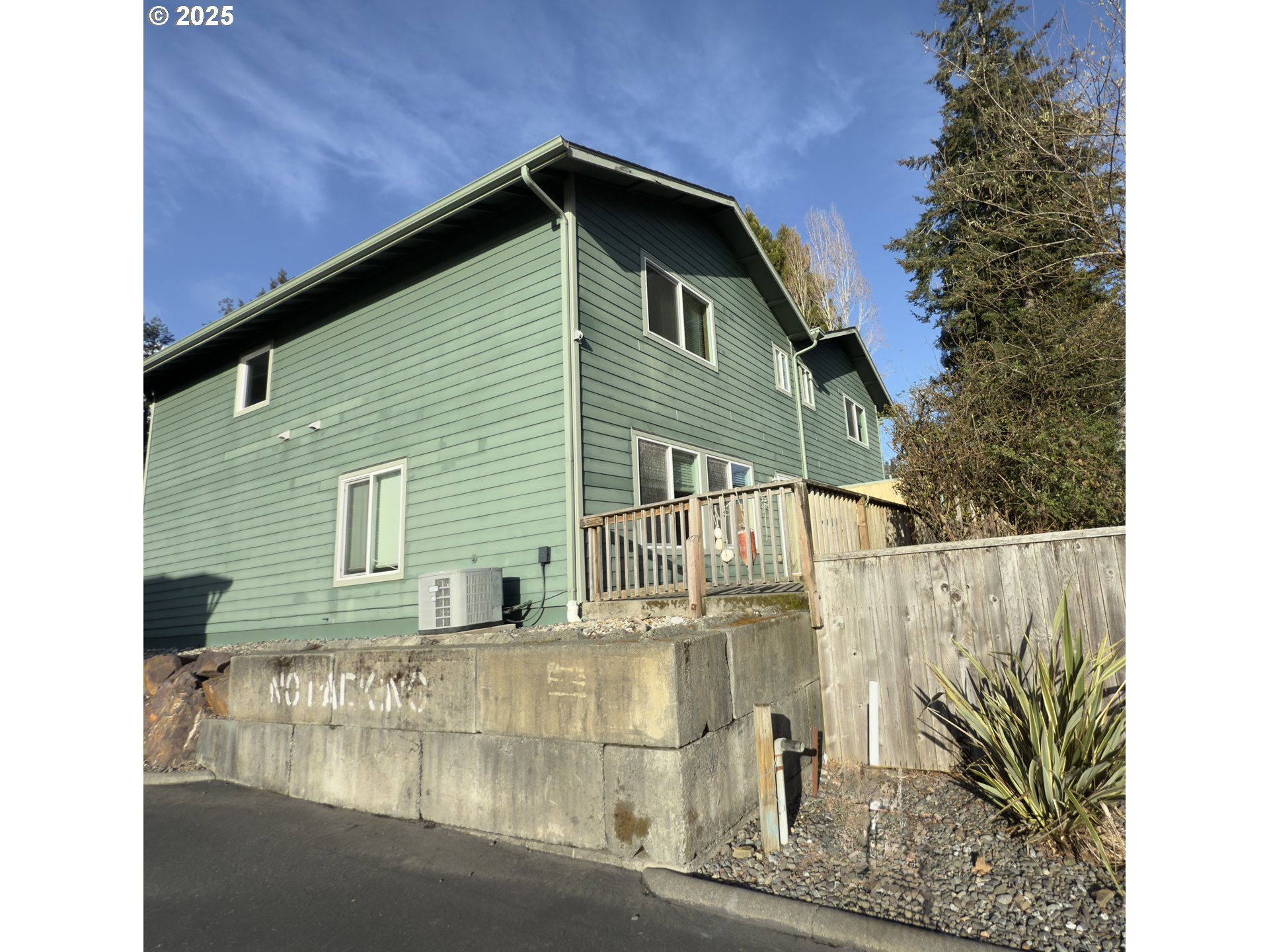 815 Old County Road, Unit 10 Brookings, OR 97415 - Photo 3 of 48 Gallery Image 3