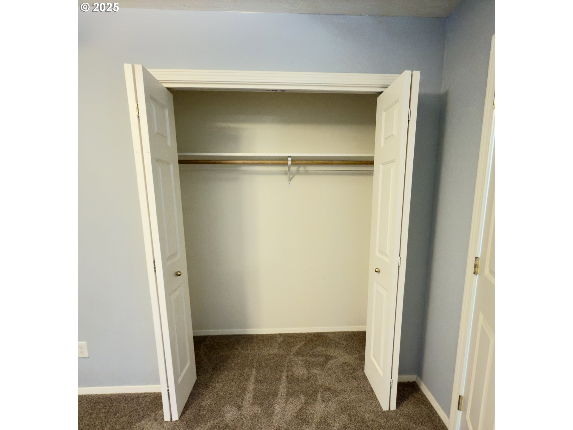 815 Old County Road, Unit 10 Brookings, OR 97415 - Photo 40 of 48 Garage