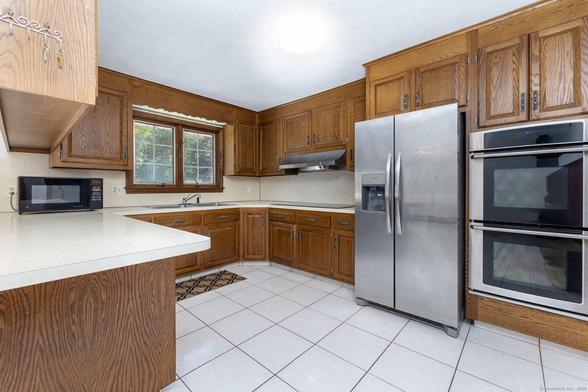 428 Maple Street Litchfield, CT 06759 - Photo 11 of 39