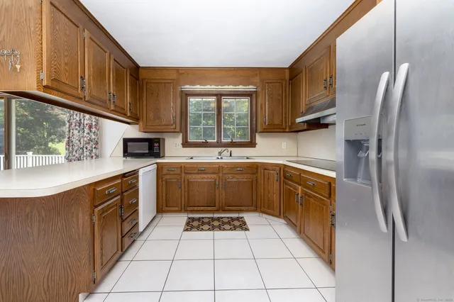 $4,100 | 428 Maple Street, Litchfield, CT 06759