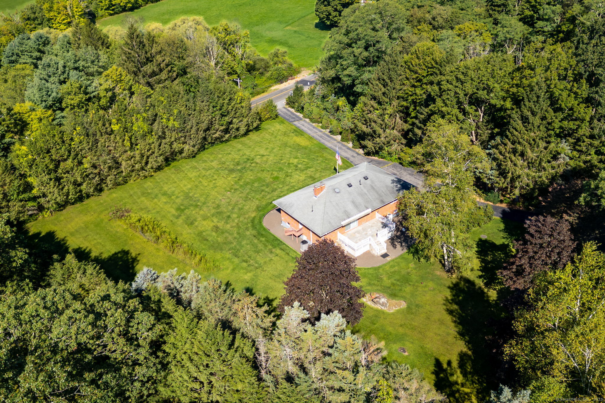 428 Maple Street Litchfield, CT 06759 - Photo 28 of 39