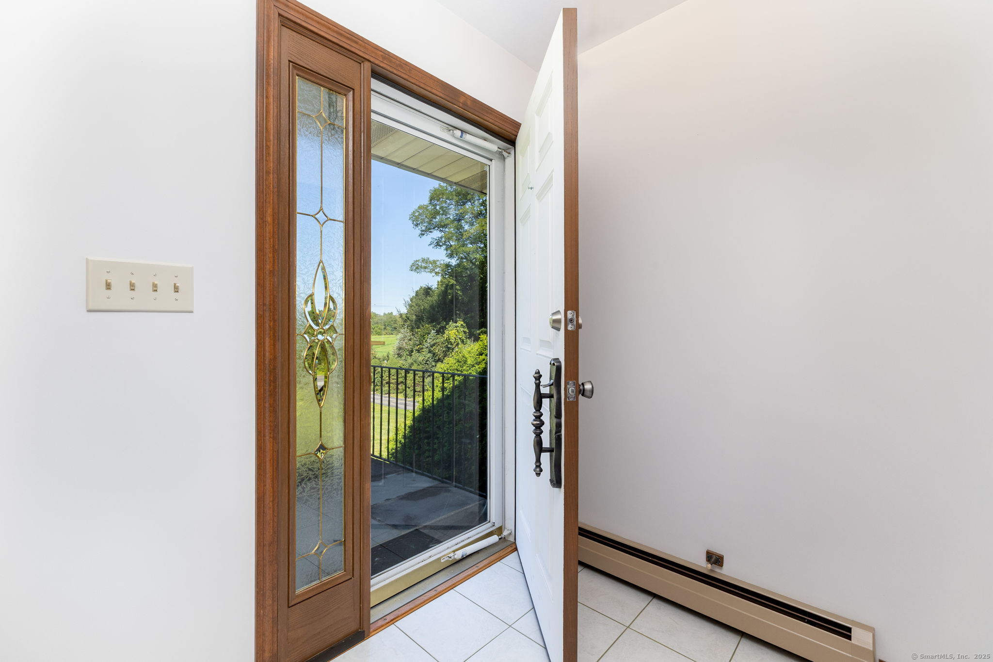 428 Maple Street Litchfield, CT 06759 - Photo 5 of 39