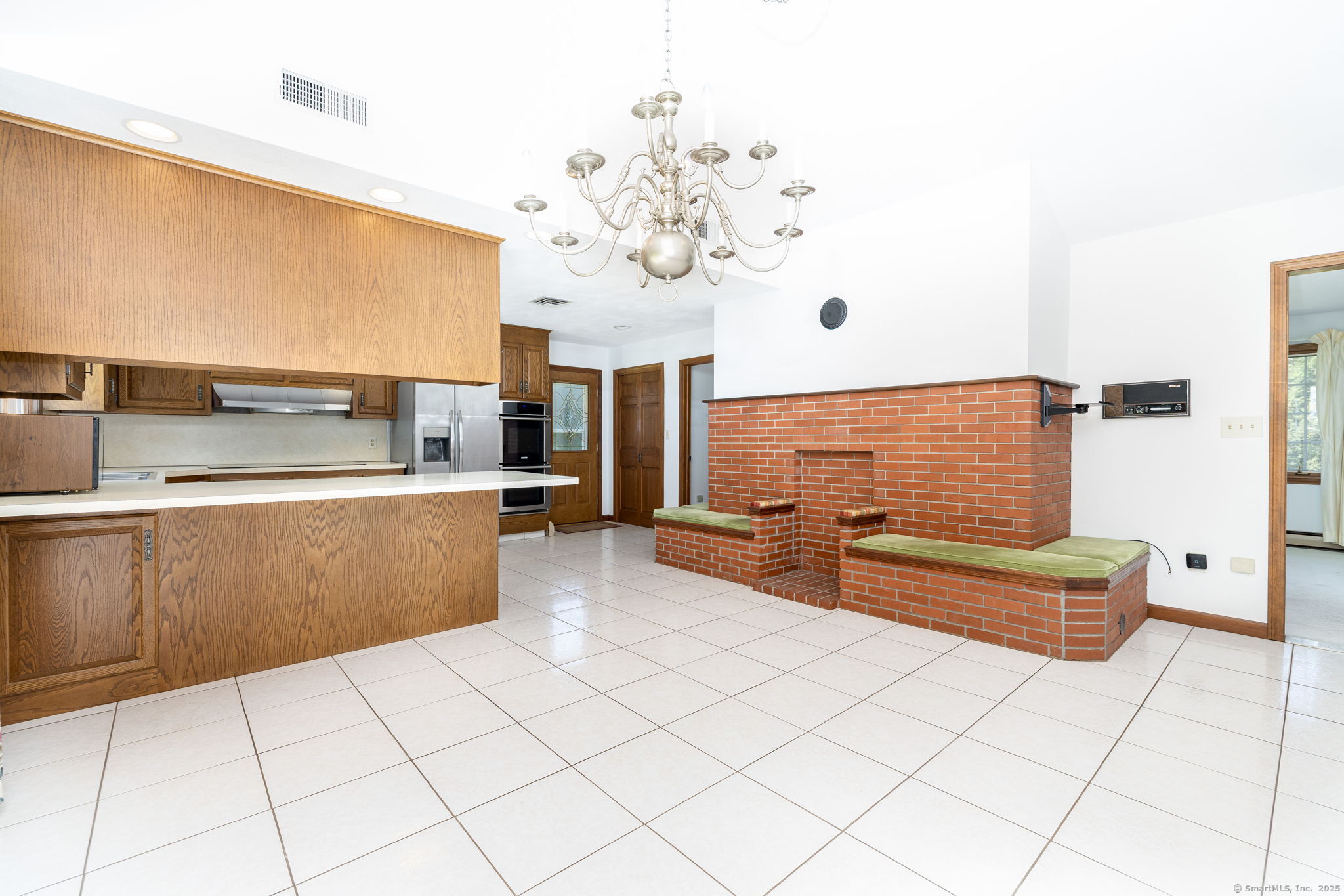 428 Maple Street Litchfield, CT 06759 - Photo 10 of 39