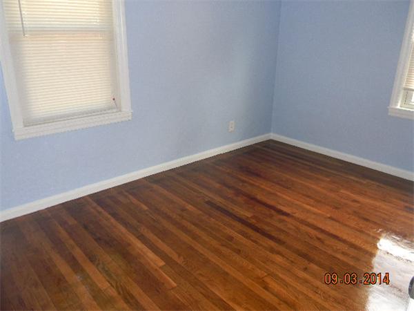 34 Dewey Street Springfield, MA 01109 - Photo 11 of 26 Gallery Image 11