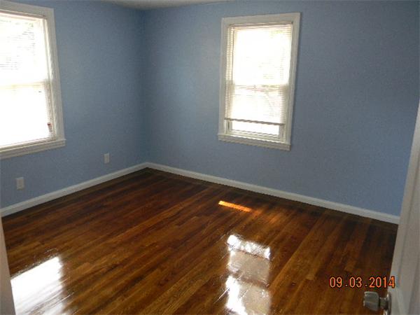 34 Dewey Street Springfield, MA 01109 - Photo 13 of 26 Gallery Image 13