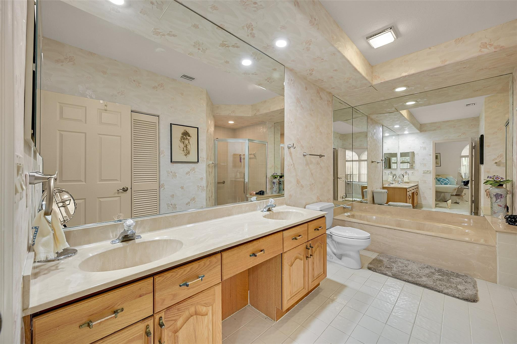 17210 Boca Club Boulevard, Unit 103 Boca Raton, FL 33487 - Photo 17 of 33 Photo 17